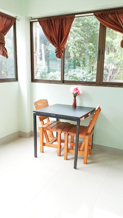 Banyan Resort Bangsaen Buitenkant foto