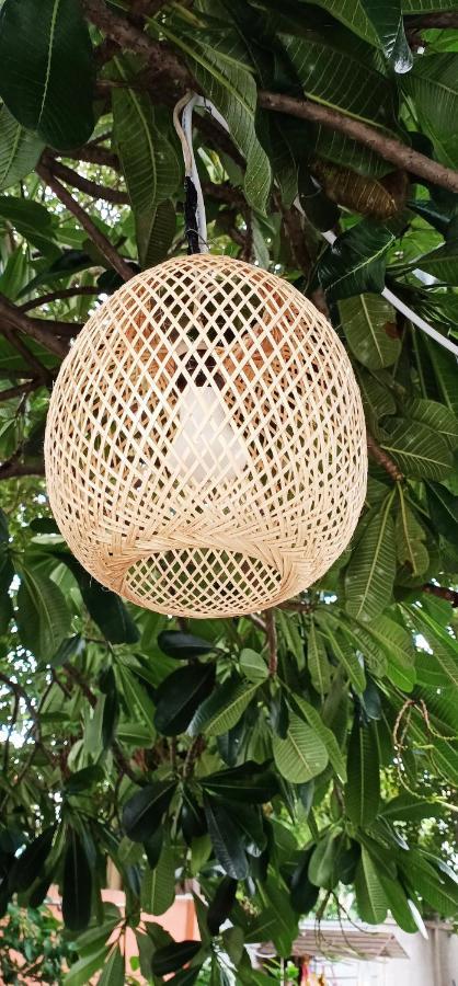 Banyan Resort Bangsaen Buitenkant foto